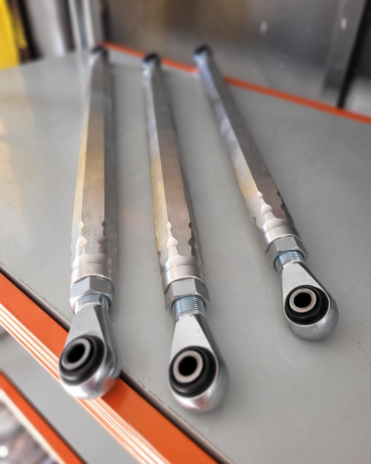 BARRA TRASEIRA REFORÇADA UTV X3 EM ALUMÍNIO - SUPERIOR COM REGULAGEM - unidade