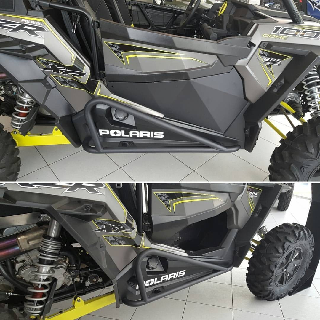 COMPLEMENTO DE PORTA DIANTEIRA POLARIS RZR900 XP1000