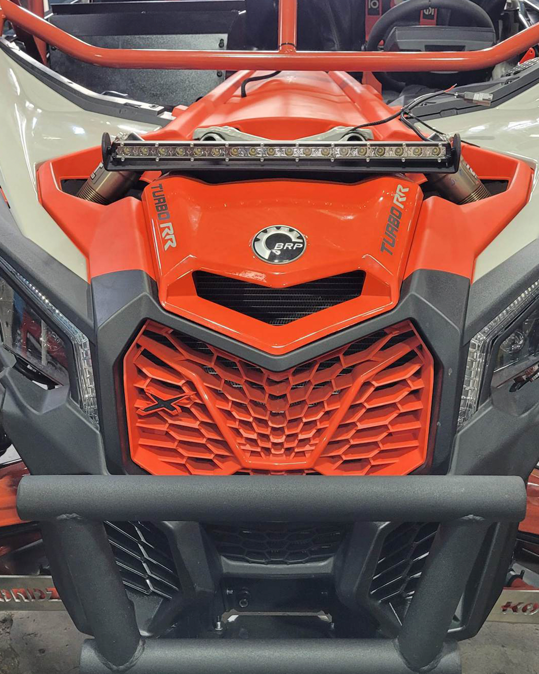 SUPORTE BARRA DE LED 340MM SUSPENSÃO DIANTEIRA MAVERICK X3