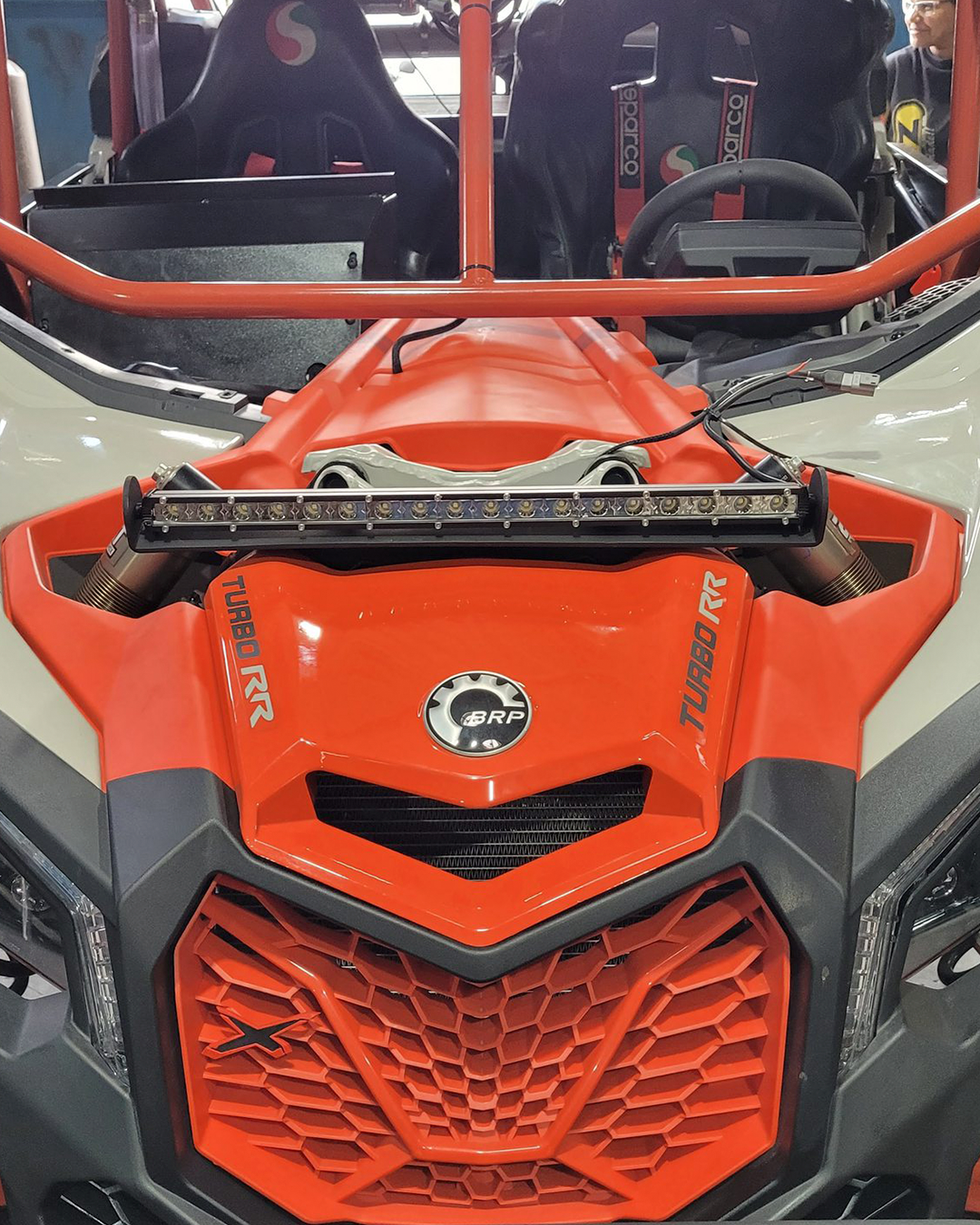 SUPORTE BARRA DE LED 340MM SUSPENSÃO DIANTEIRA MAVERICK X3