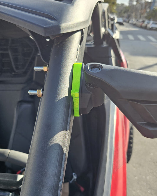 ADAPTADOR DE RETROVISOR MAVERICK X3 PARA GAIOLA DO MAVERICK R (O PAR)