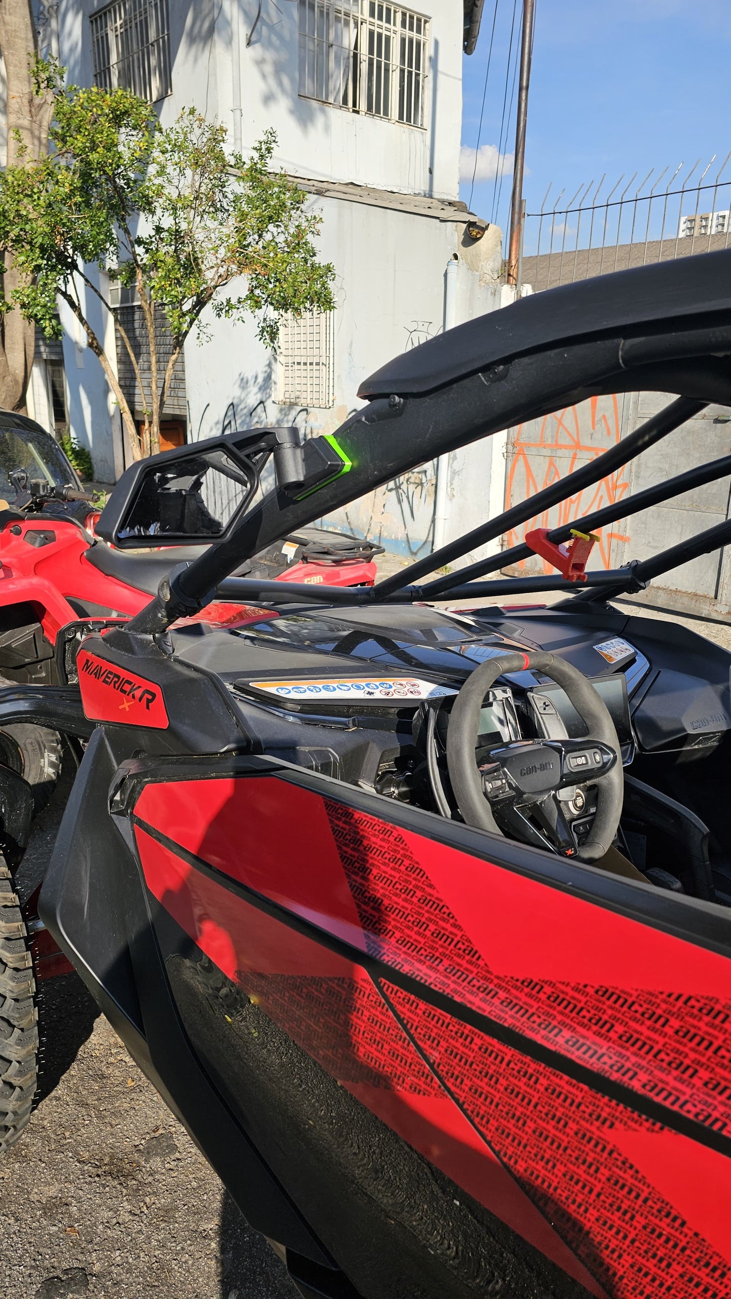 ADAPTADOR DE RETROVISOR MAVERICK X3 PARA GAIOLA DO MAVERICK R (O PAR)